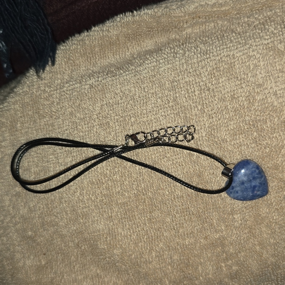 Sleek Blue Heart Necklace - Picture 4 of 4
